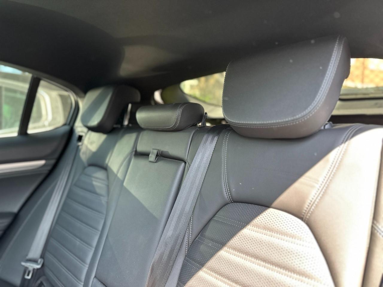 ALFA ROMEO Stelvio 2023 - Stelvio 2.2 t Veloce Q4 210cv auto