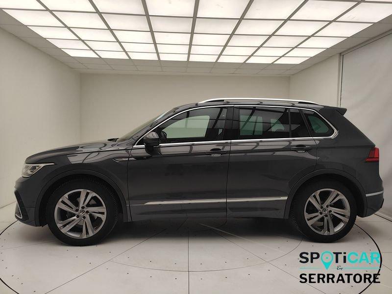 Volkswagen Tiguan II 2.0 tdi R-Line 150cv dsg