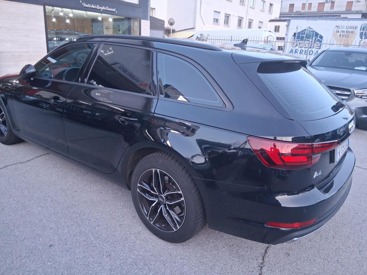 Audi A4 Avant 35 TDI S tronic Sport