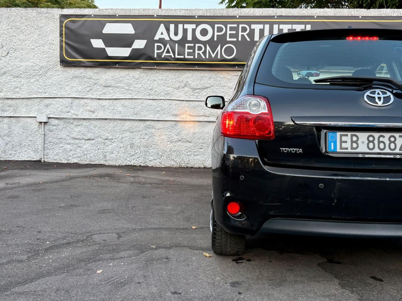 Toyota Auris 5 Porte Auris 5p 1.3 dual Sol FL