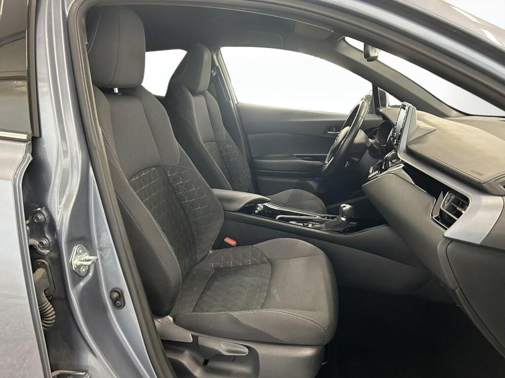 Toyota C-HR 2.0 Hybrid Trend E-CVT