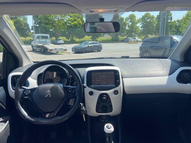 PEUGEOT 108 PureTech 82 5P. Collection