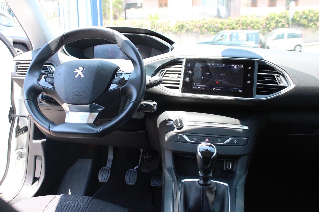 Peugeot 308 BlueHDi 130 S&S Allure