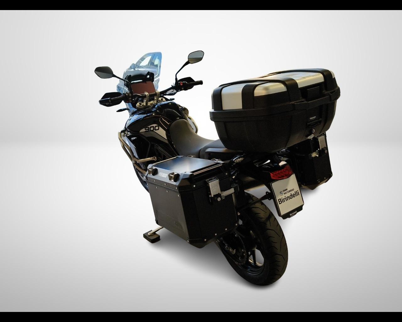 TRIUMPH Tiger 900 - GT Pro