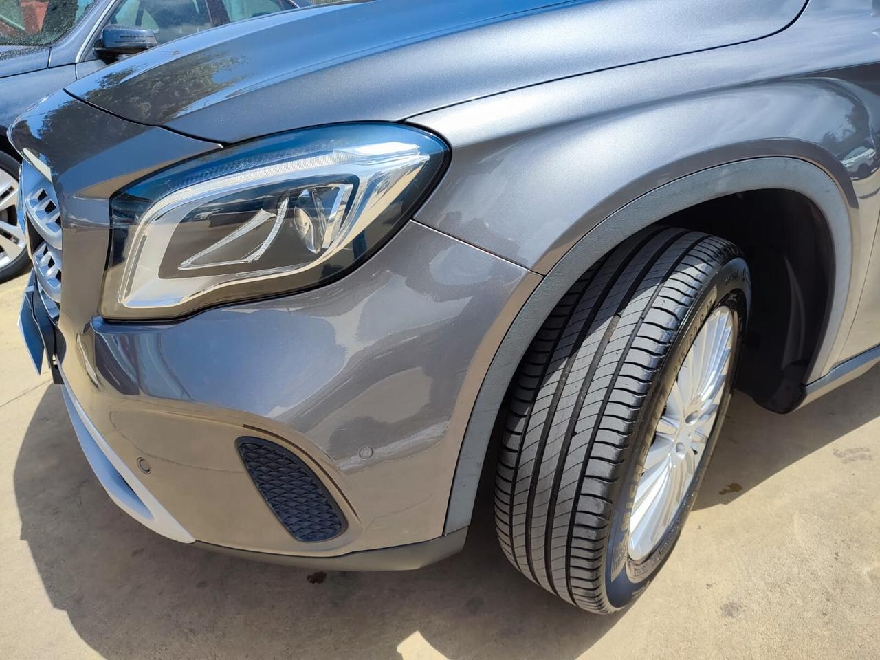 Mercedes-benz GLA 180 d Business