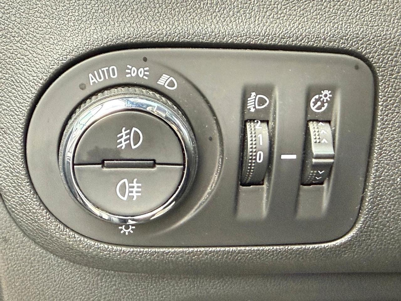 Opel Crossland X 1.2 Turbo 110 CV S&S Innovation ***KM 73.000***OK NUOVI NEOPATENTATI***