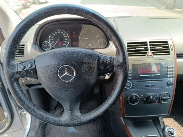 MERCEDES-BENZ CLA sse A (W/C169) A 180 CDI Elegance
