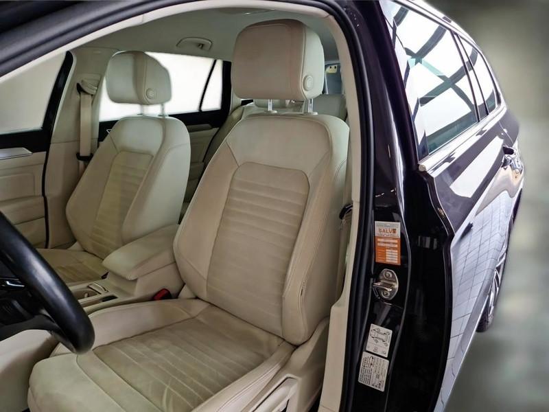 VOLKSWAGEN PASSAT VARIANT 2.0 TDI 110kW Executive BMT DSG