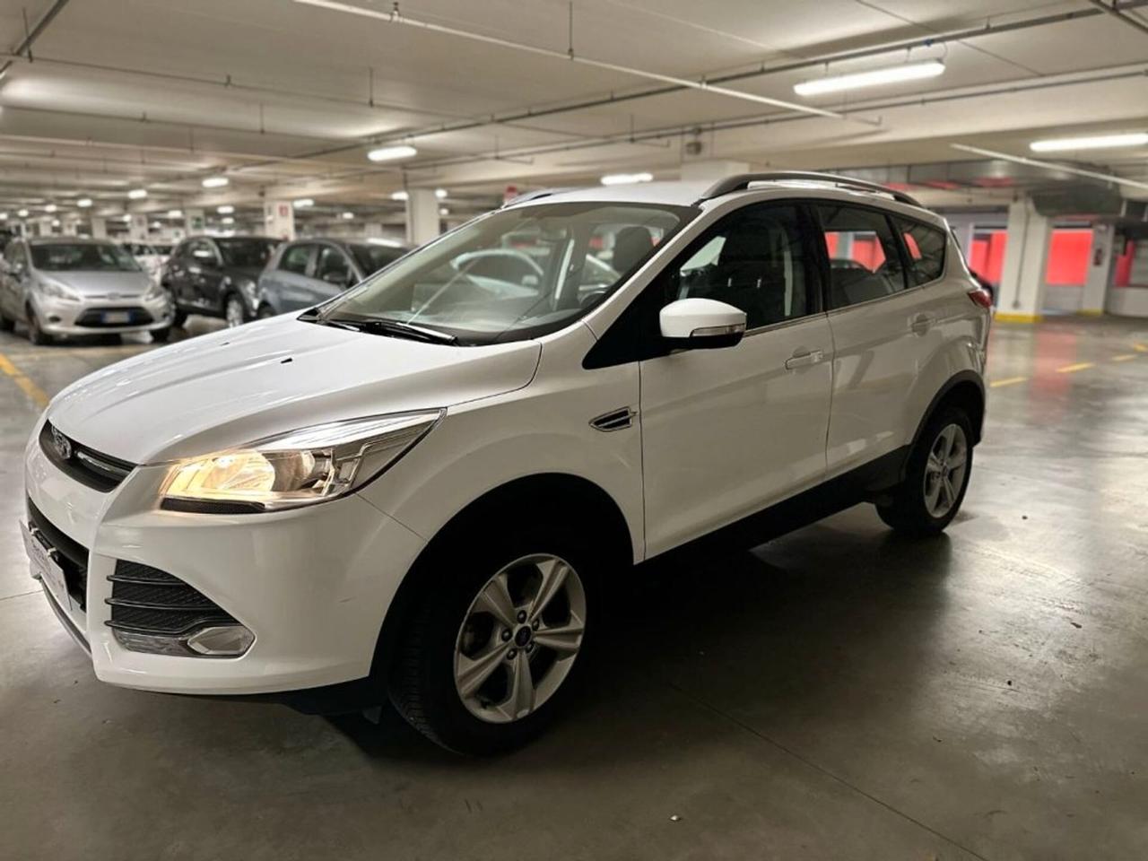 Ford Kuga 2.0 TDCI 115 CV 2WD Titanium
