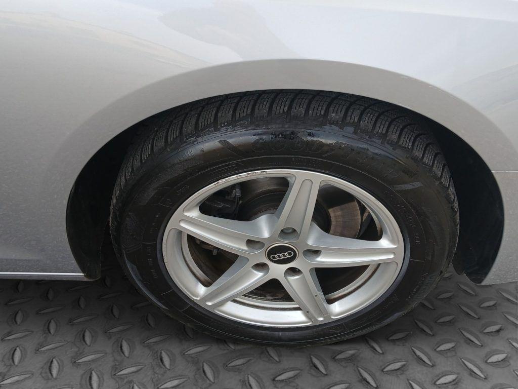 Audi A4 Avant 30 TDI/136 CV S tronic