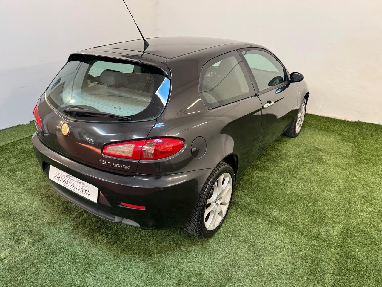 Alfa Romeo 147 1.6 TS (105) 3p. Progression E4