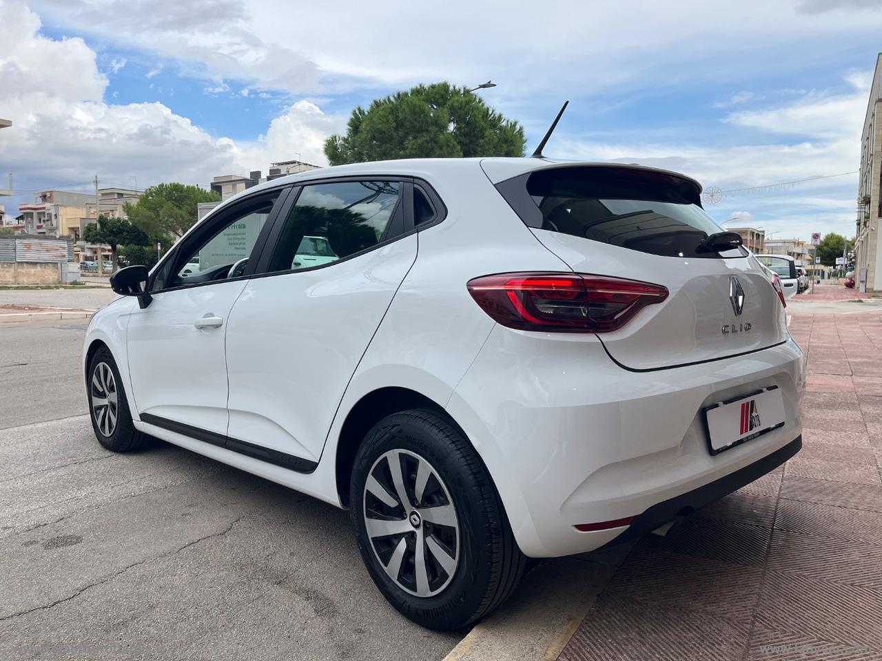 RENAULT Clio SCe 65 CV 5p. Equilibre