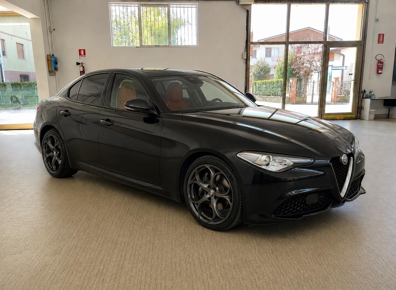 Alfa Romeo Giulia 2.2 Turbodiesel 210 CV AT8 AWD Q4 Veloce