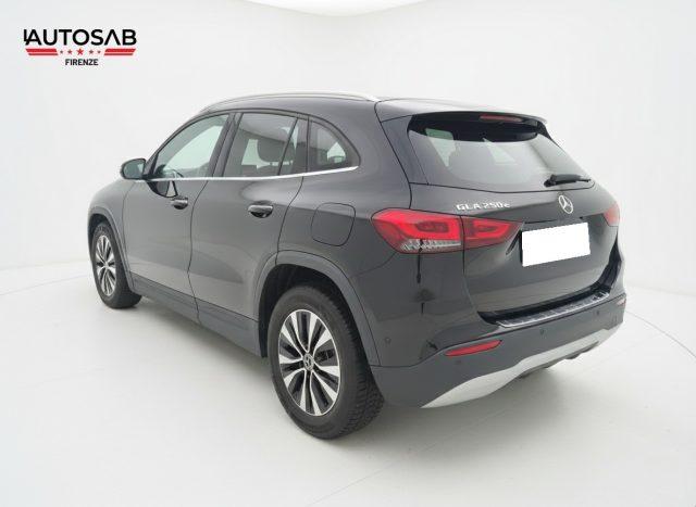 MERCEDES-BENZ GLA 250 e EQ-Power Automatic Plug-In Navigatore
