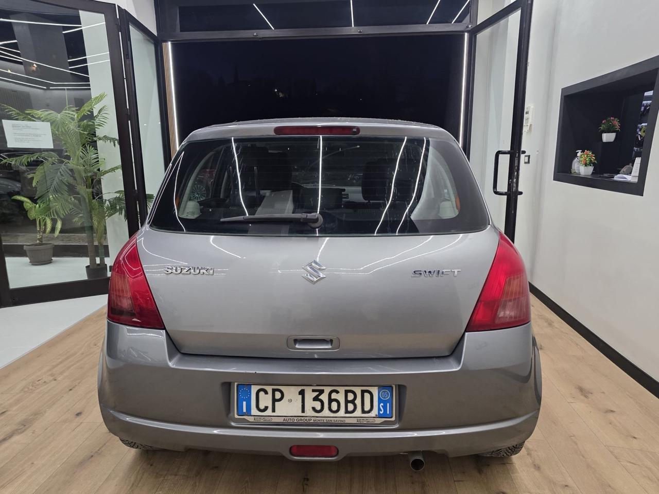 Suzuki Swift 1.3 5p. GLX