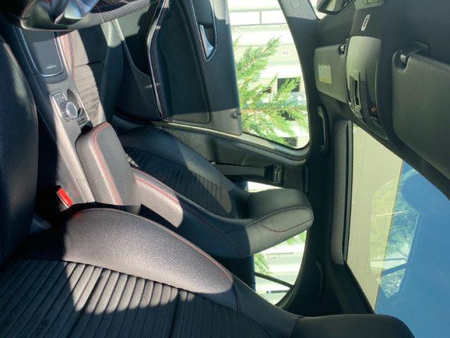 MERCEDES-BENZ A 180 d Automatic Premium