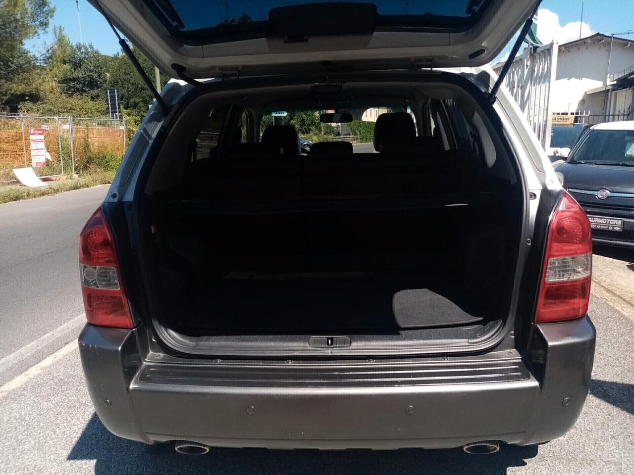 HYUNDAI TUCSON 2.0 CRDI VGT ACTIVE