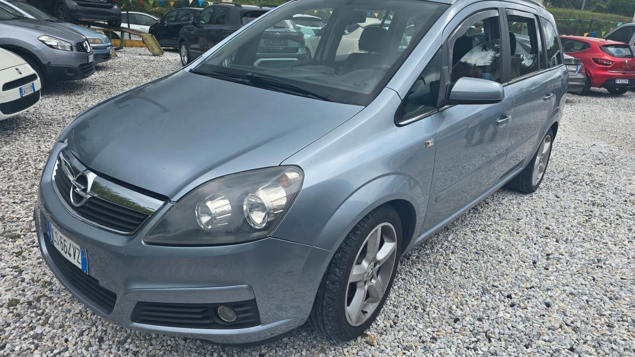 Opel Zafira 7 POSTI