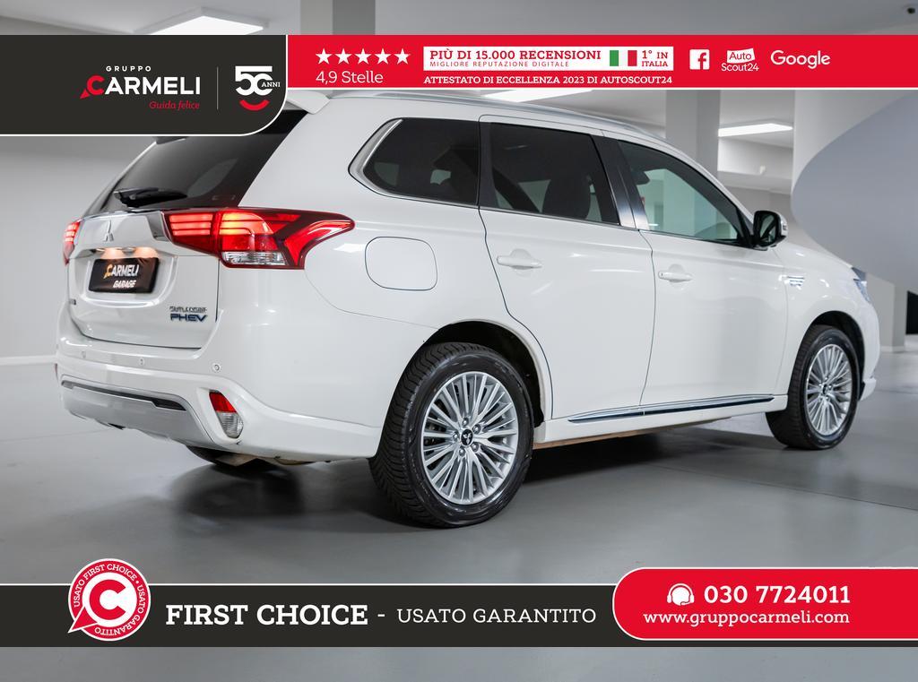 Mitsubishi Outlander 2.4 Mivec PHEV Diamond 4WD CVT