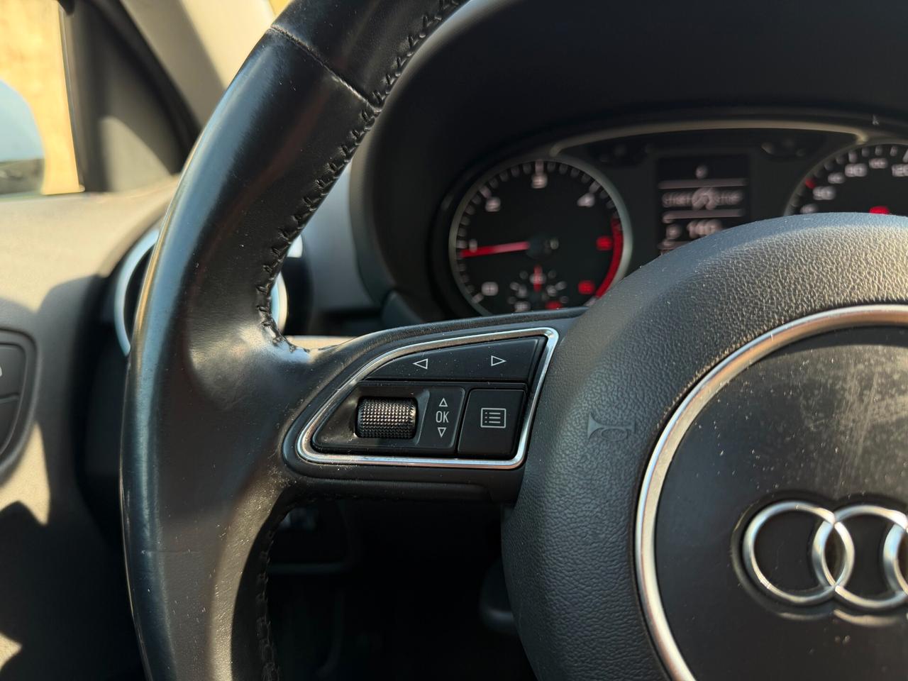 Audi A1 SPB ADMIRED/1.4 TDI 90CV/NAVI/NEOPATENTATI