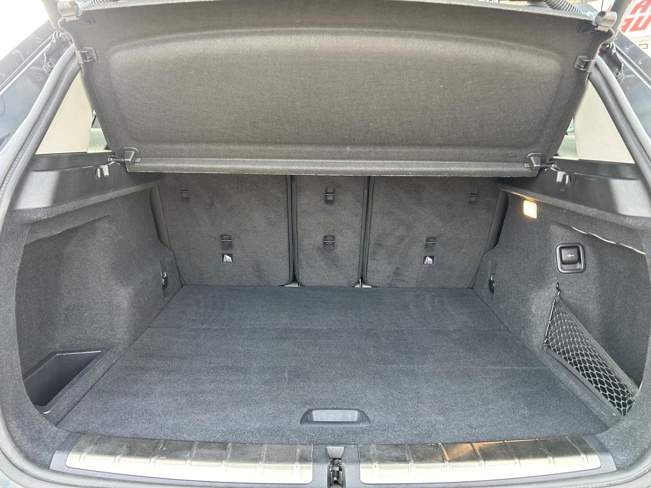 Bmw X1 xDrive18d X-LINE