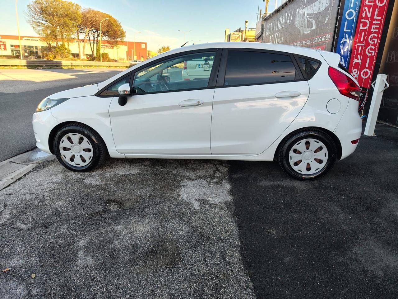 Ford Fiesta 1.6 TDCi 95 CV 5p. Titanium