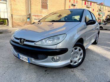 Peugeot 206 1.4 5p. GPL