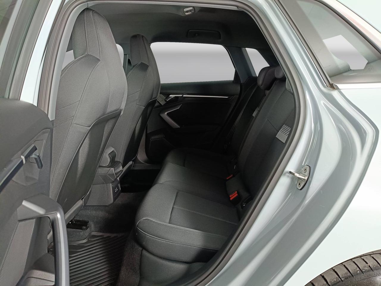 AUDI A3 IV 2024 Sportback - A3 Sportback 2.0 tdi Business Advanced 150cv s-tronic