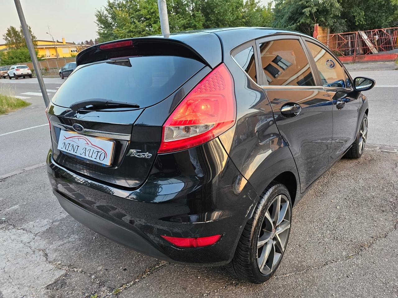 Ford Fiesta 1.2 82cv Titanium*Clima*Cerchi*Neopatentati