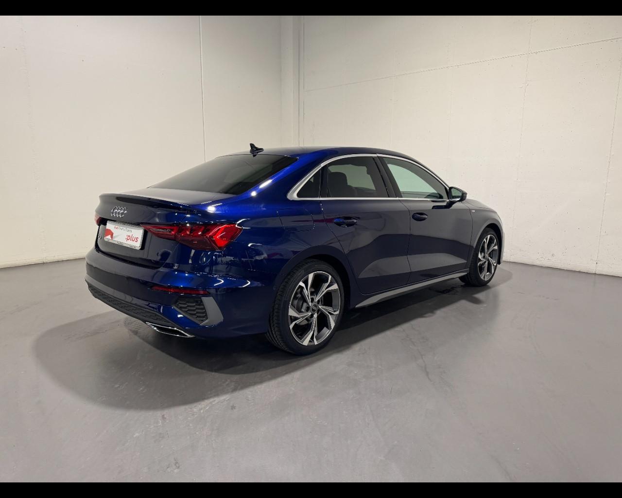 AUDI A3 SEDAN 35 TDI S-TRONIC S LINE