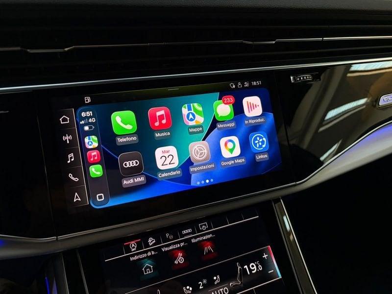 Audi Q8 55 TFSI 250kW quattro tiptronic Sport