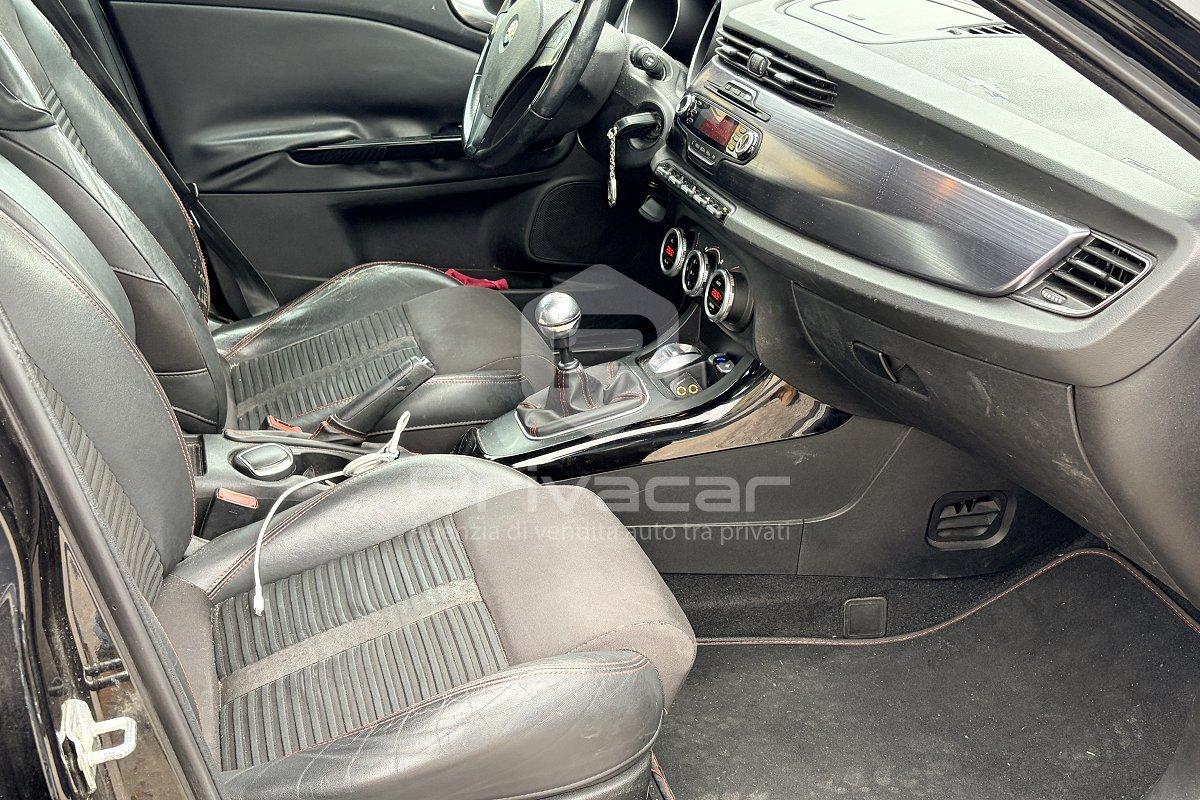 ALFA ROMEO Giulietta 1.6 JTDm-2 105 CV Distinctive