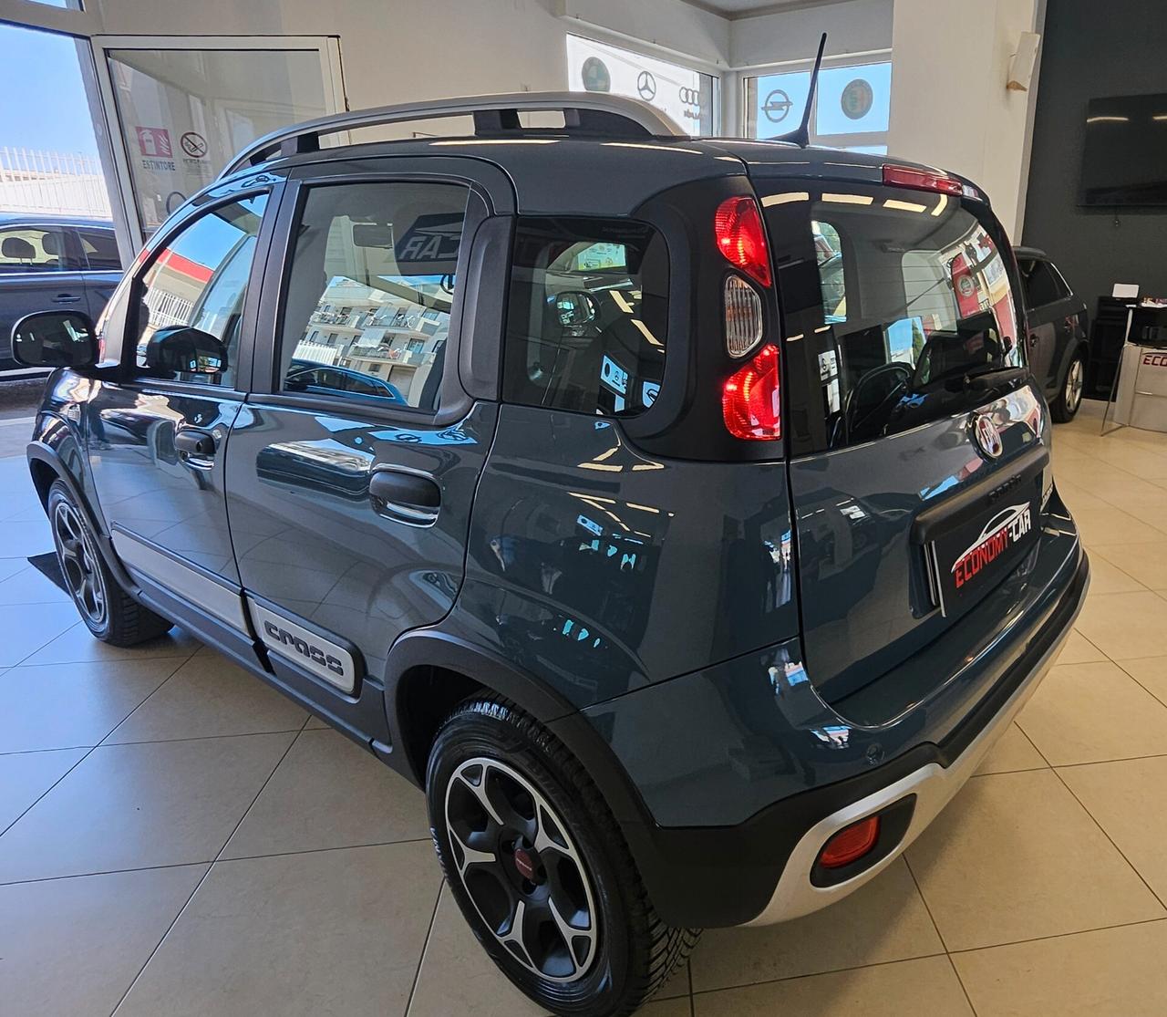 Fiat Panda 1.0 FireFly S&S Hybrid City Cross