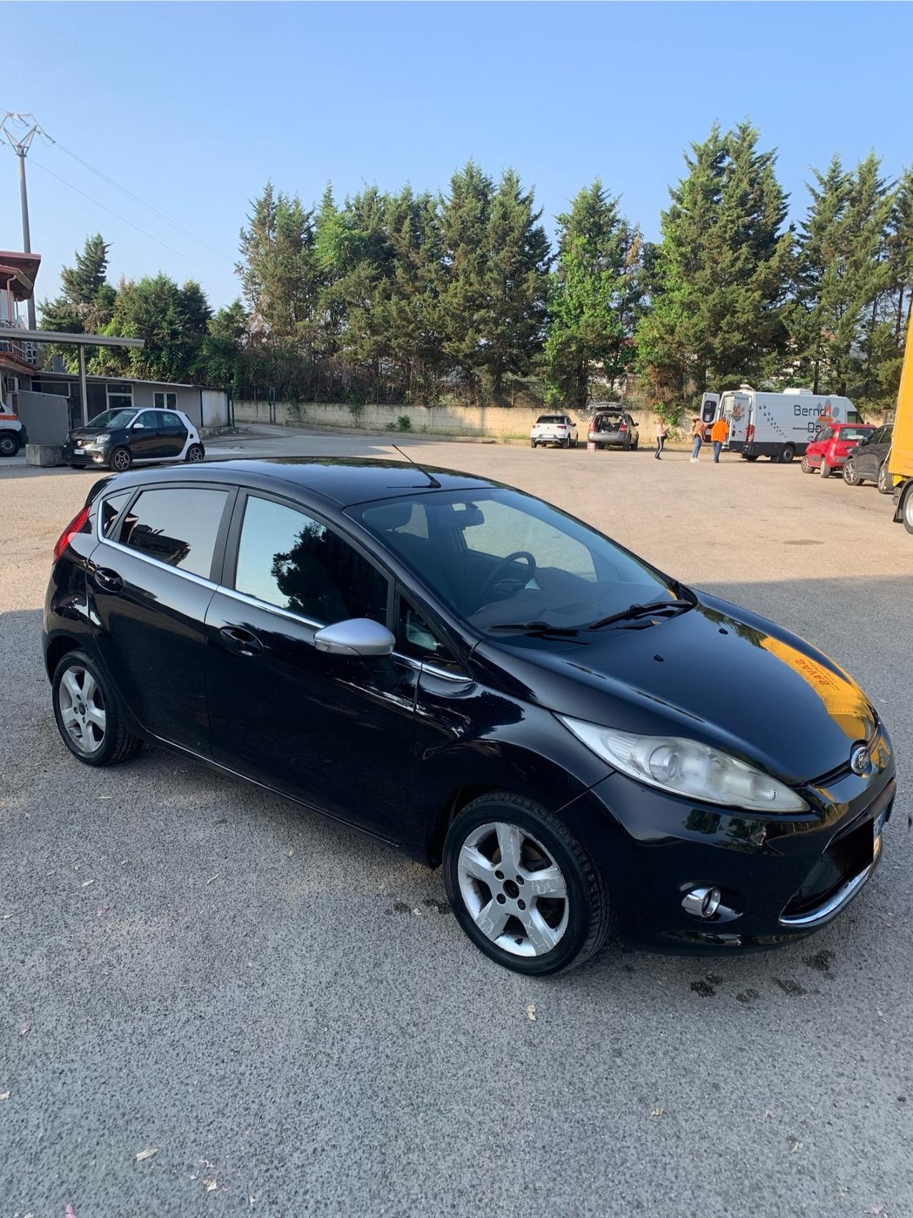 Ford Fiesta 1.4 TDCi 5p. Titanium