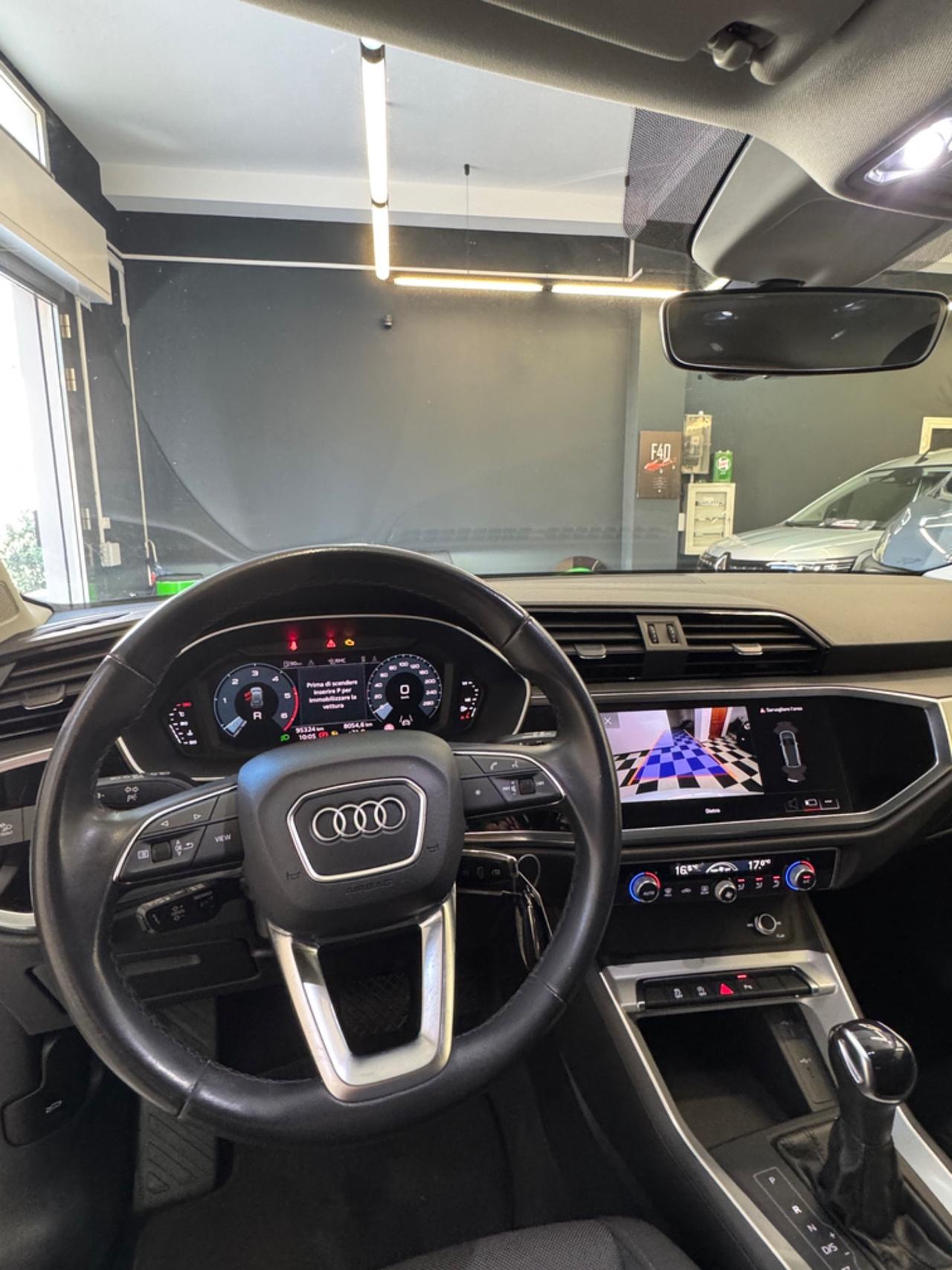 Audi Q3 35 TDI S tronic S Line Edition