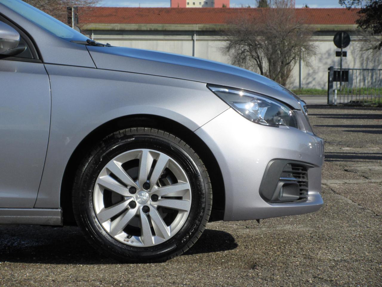 Peugeot 308 Station Wagon 308 SW 1.5 bluehdi Active Business s&s 130cv eat8