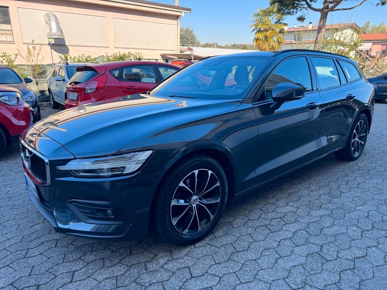Volvo V60 D3 Business Plus*EURO6*NAVI*CERCHI