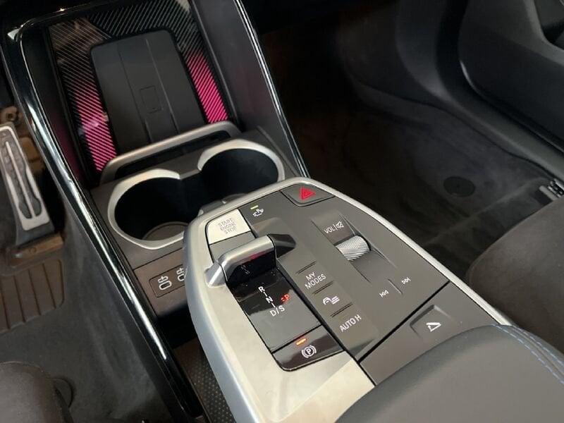 BMW X1 U11 sdrive20i mhev 48V MSport auto