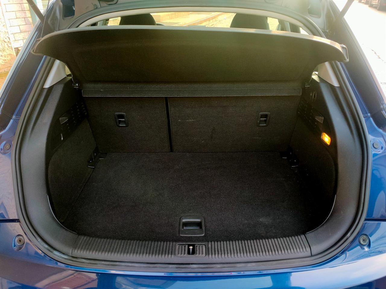 Audi A1 1.6 TDI S tronic Admired Sport