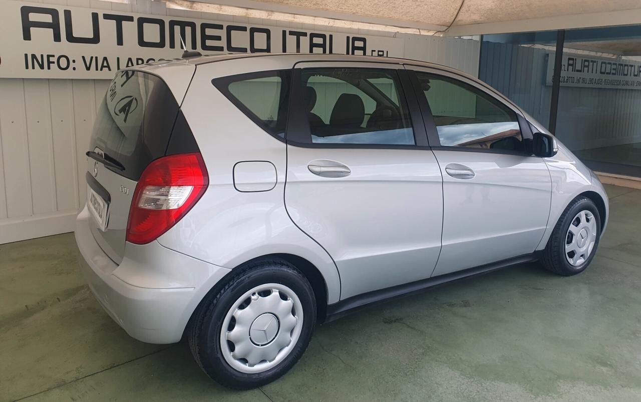 Mercedes-benz A 160 CDI - 2011 - KM. 200.000 SI NEOPATENT