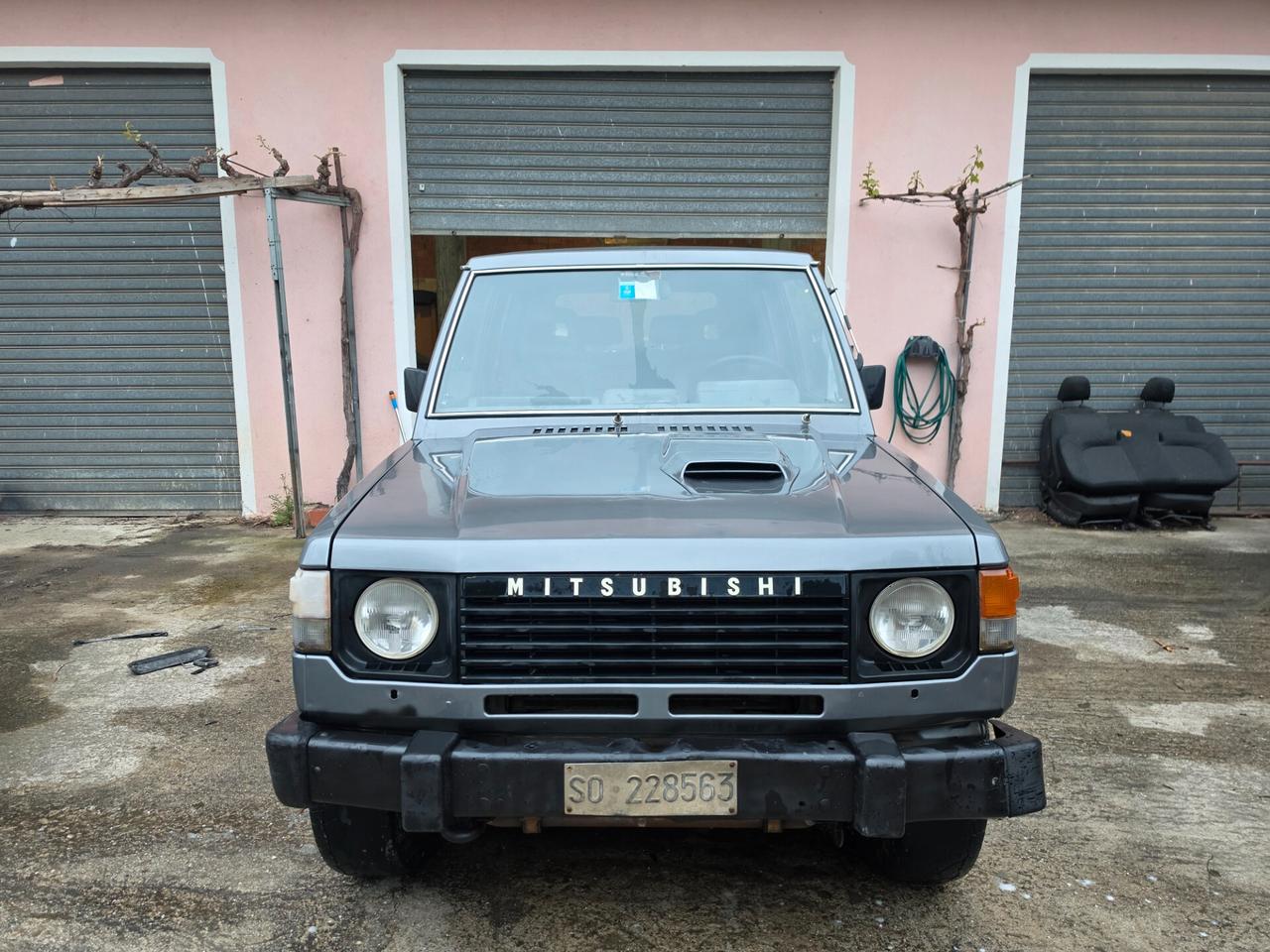 Mitsubishi Pajero 2.5 TDI Metal-top