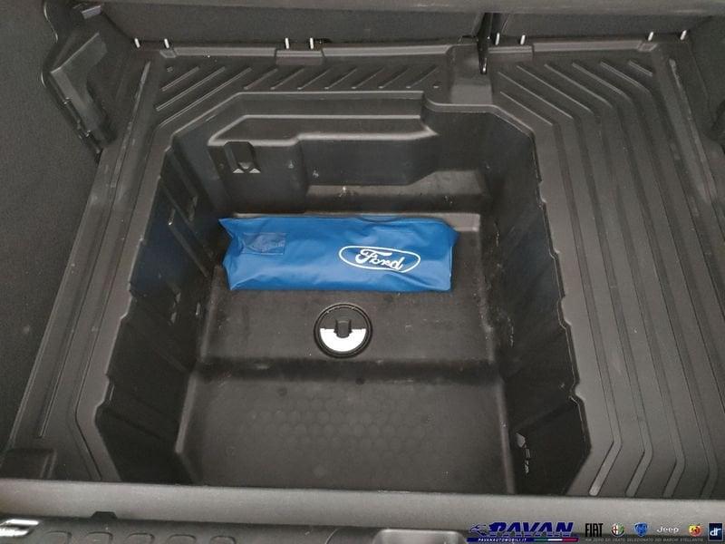 Ford Puma 1.0 EcoBoost Hybrid 125 CV S&S Titanium.
