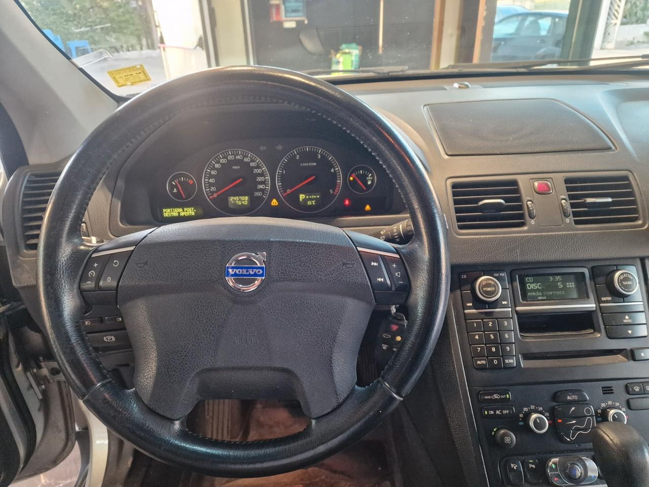 Volvo XC 90 XC90 2.4 D5 185 CV aut. AWD Executive