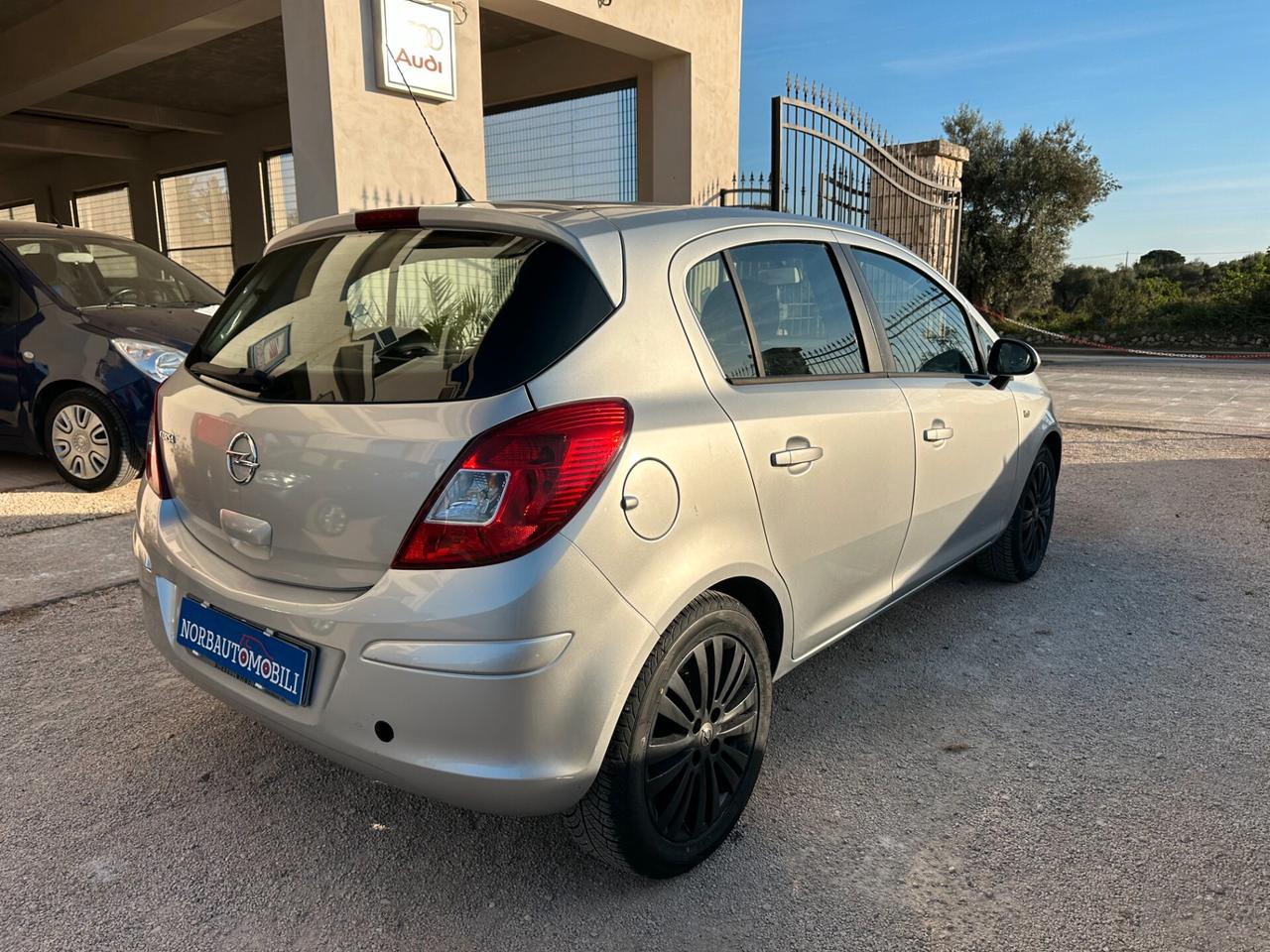 Opel Corsa 1.2 5pt Benz 2015 UniProp Garantita