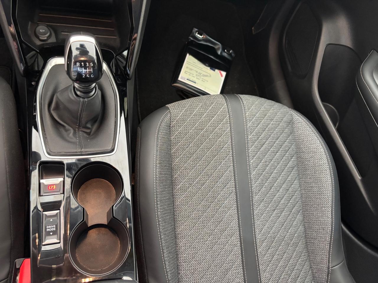 Peugeot 208 PureTech 100 Stop&Start 5 porte Allure