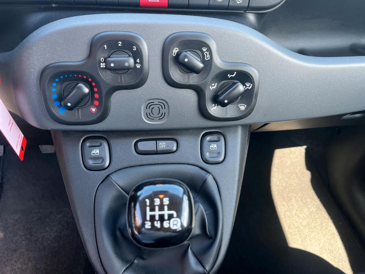 Fiat Panda 1.0 FireFly S&S Hybrid City Cross
