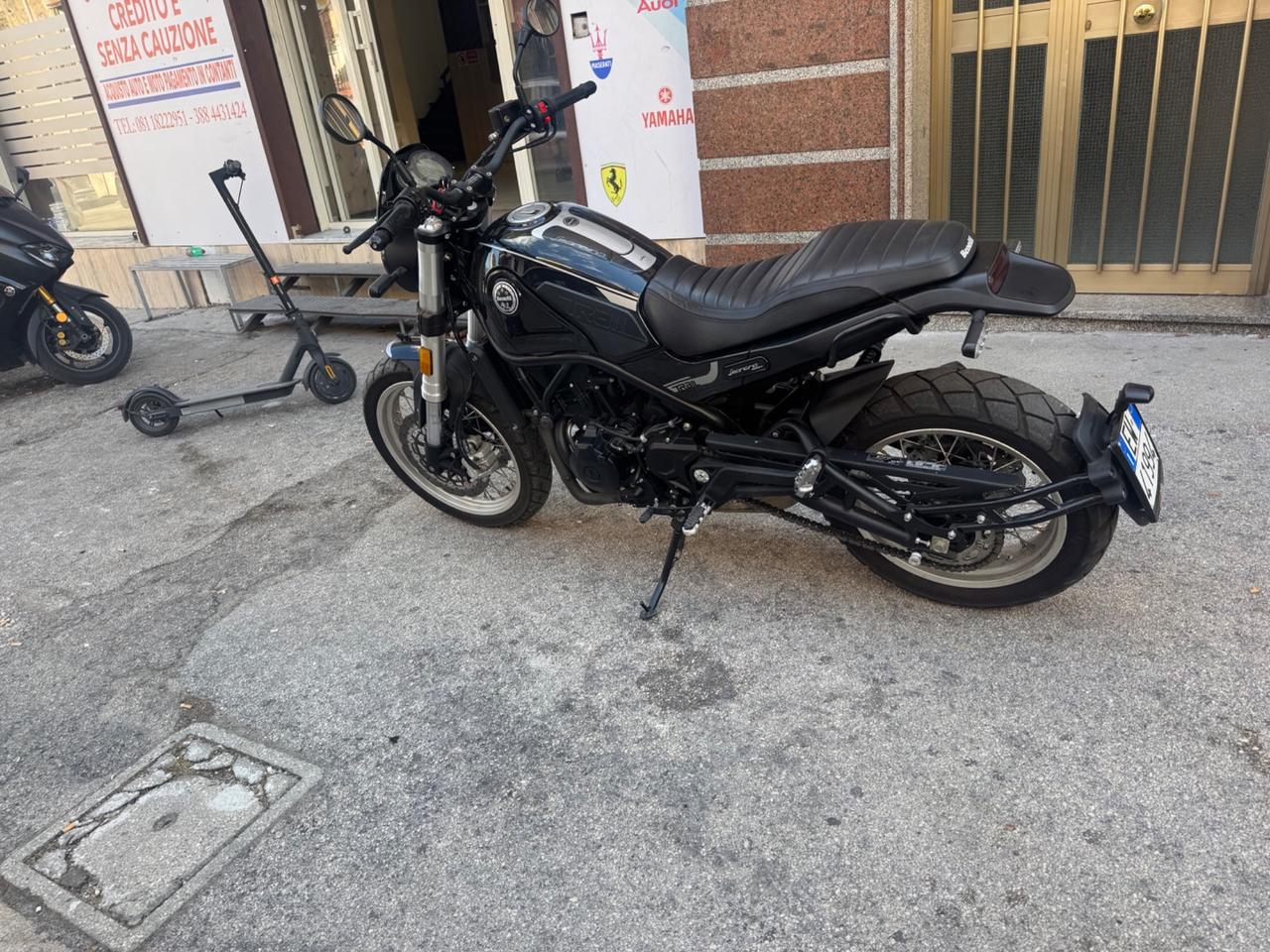 Benelli Leoncino 500 Scambler