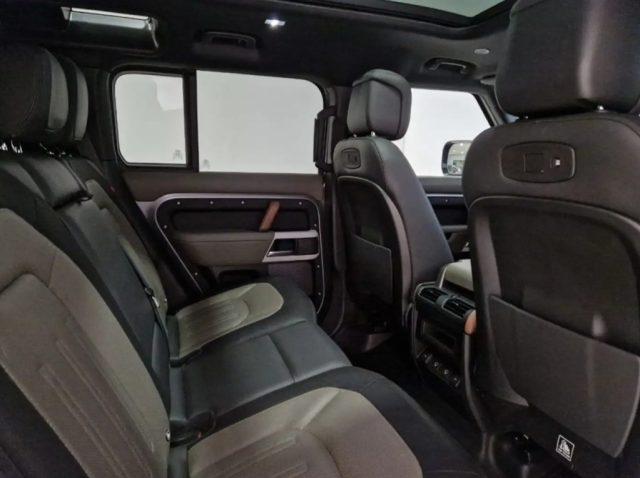 LAND ROVER Defender 110 3.0D I6 250 CV AWD X-Dynamic HSE IVA ESPOSTA