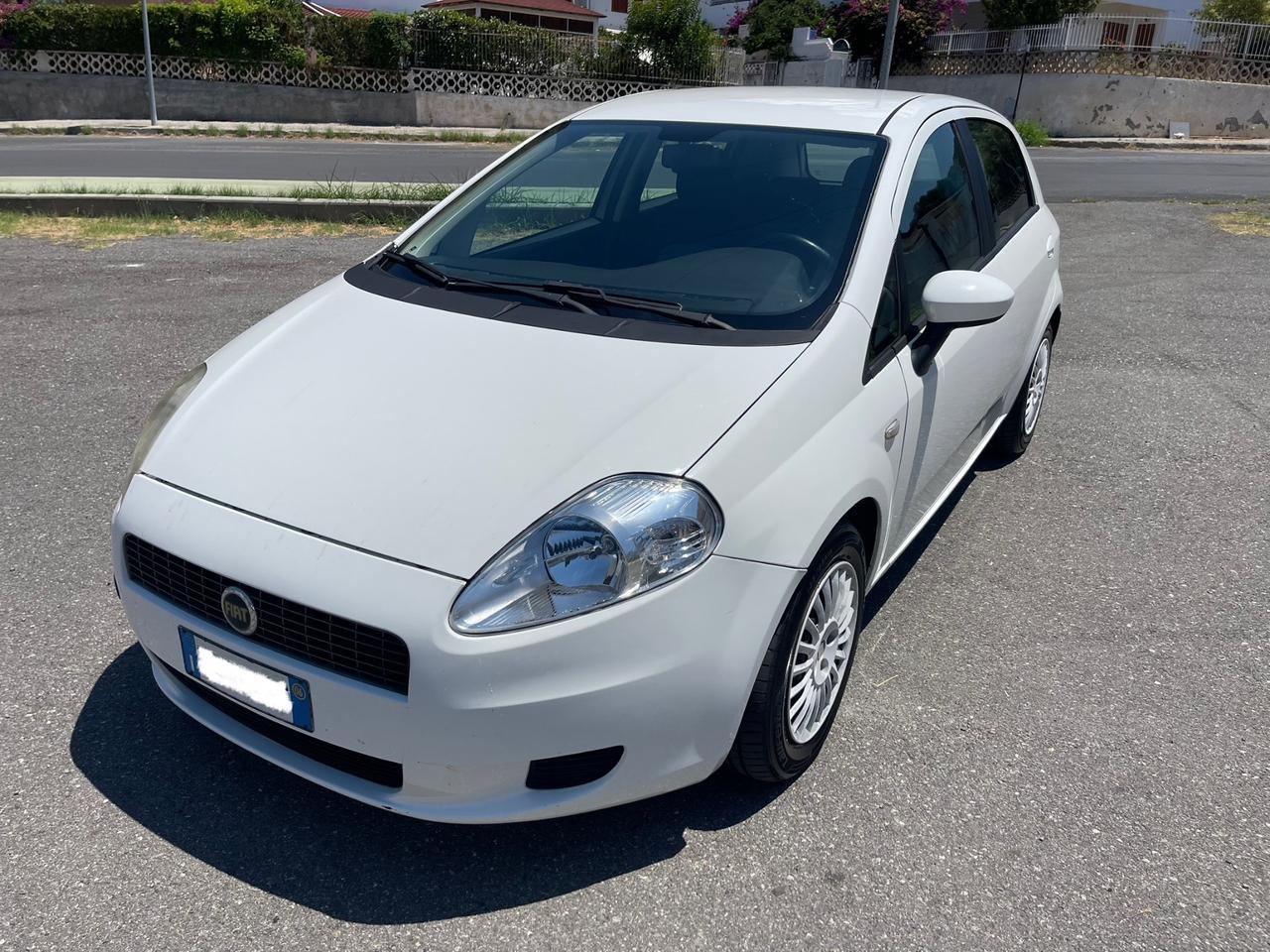 Fiat Grande Punto Grande Punto 1.3 MJT 90 CV 5 porte Dynamic automatica