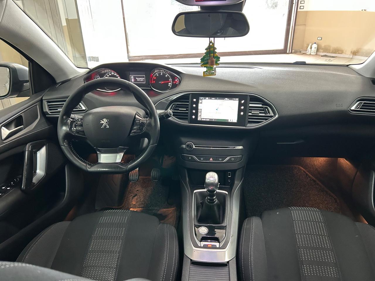 Peugeot 308 1.6 e-HDi 115 CV Stop&Start Allure